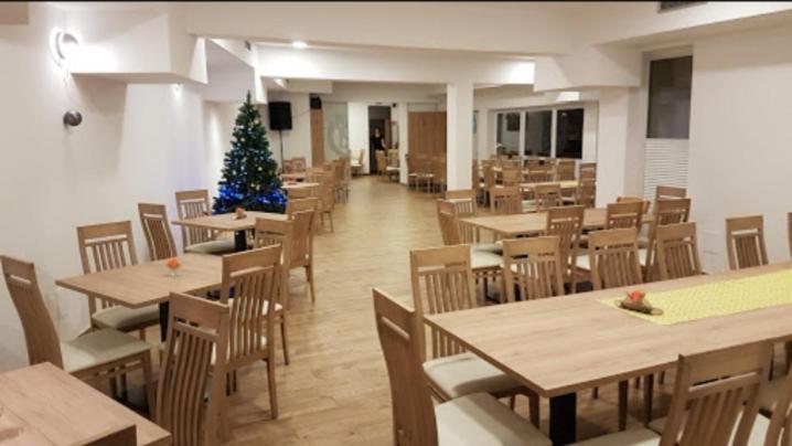 Hotel And Restaurant Ana Hrib-Loski Potok Экстерьер фото